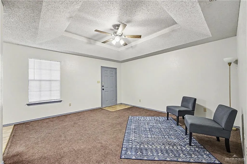 2 bed, 2.0 bath, 25228 sqft, $800 — Photo 4