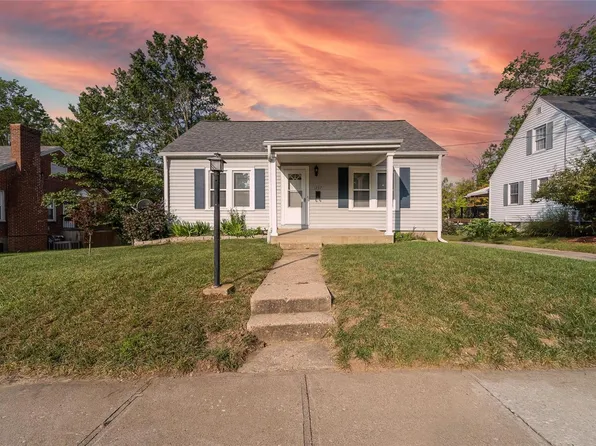 1207 Vine St, Fulton, MO 65251