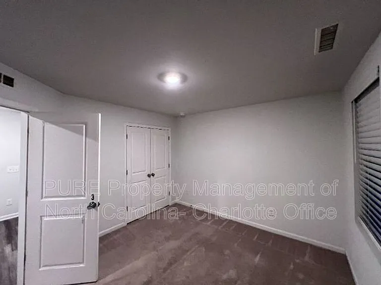 4945 Southern Magnolia Dr — Photo 15