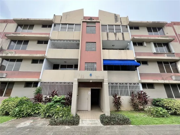 Villegas Street Porticos De Guaynabo Edifcio APT 104-6, Guaynabo, PR 00969