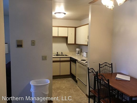 3rd image of 1626 N Fig Ave APT 220