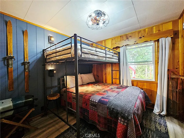 759 Bergschrund Dr — Photo 11