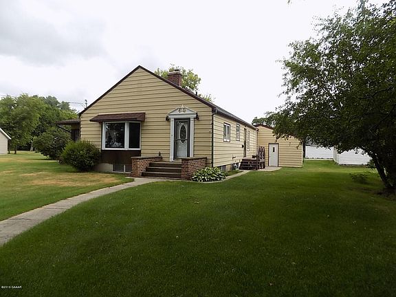 5th image of 110 N Lakeshore Dr
