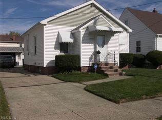 19203 Mohawk Ave, Cleveland, OH 44119
