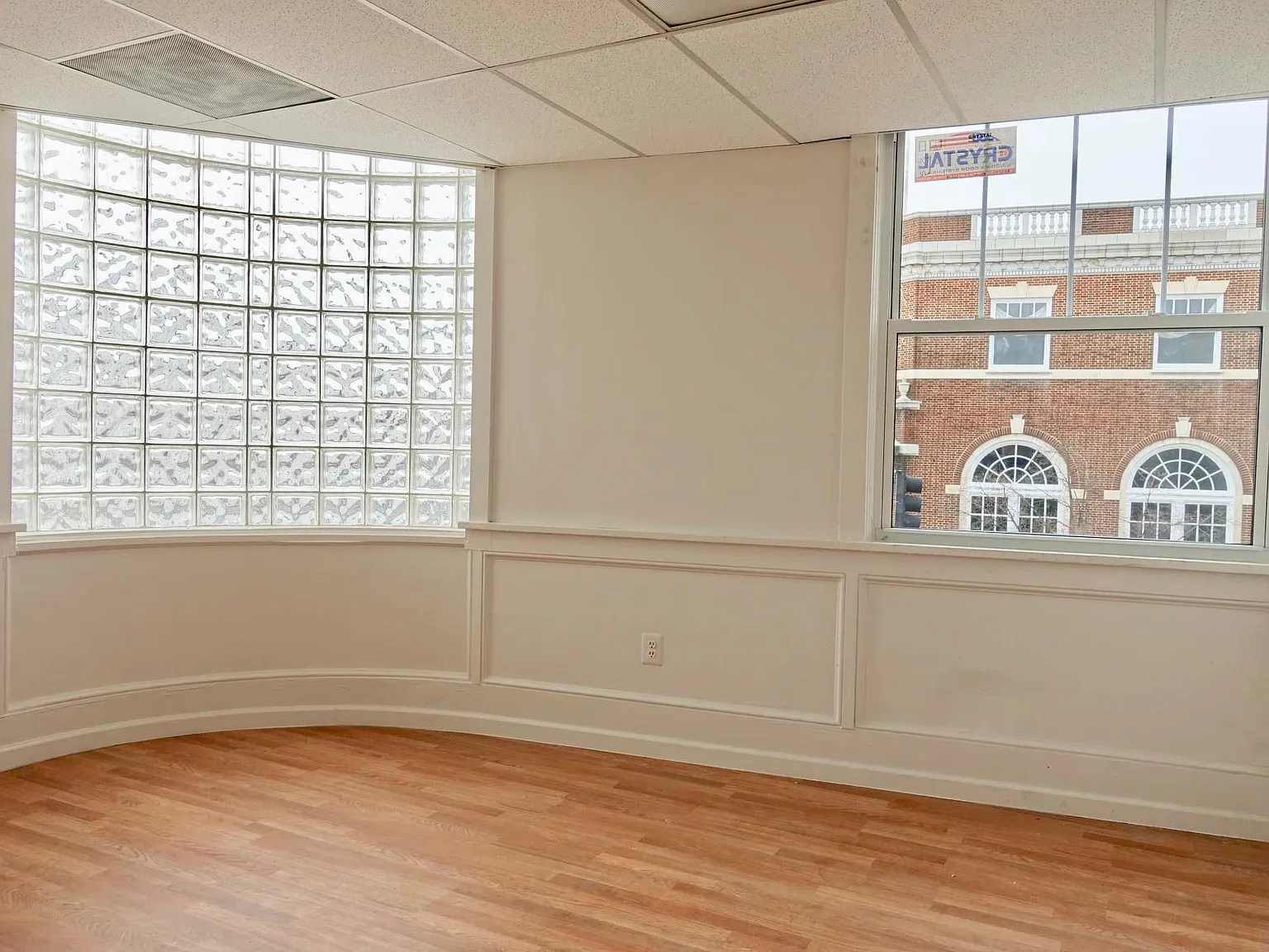 3 bed, 1175 sqft, $2,150 — Photo 1