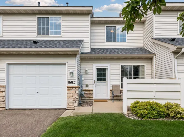 1685 Patriot Ln, Waconia, MN 55387