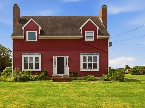 223 Oliphant Ln, Middletown, RI