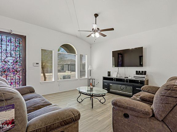 5th image of 14329 Nick Drahos Ln