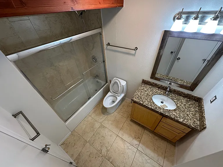 4 Southface Dr #4 — Photo 12