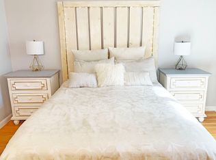 3379 Whitney Ave, Hamden, CT 06518