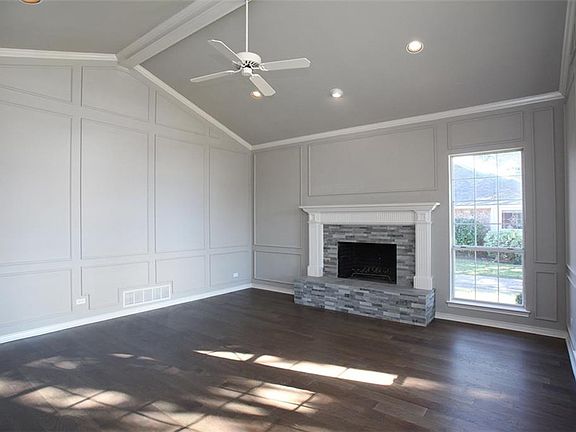 5th image of 1401 Andover Ln