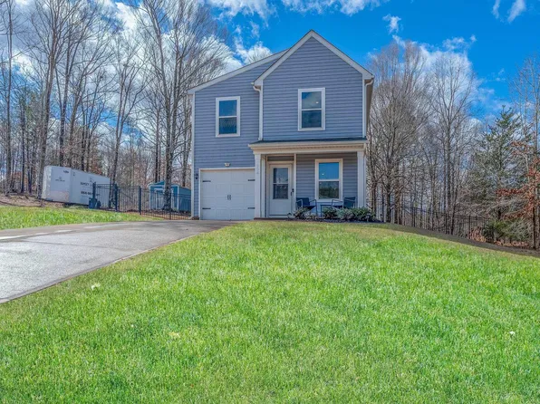 904 Helm Ct, Greenville, SC 29617