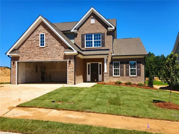 7463 Buckview Ct, Kernersville, NC 27284
