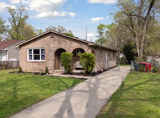 21312 Seminole St, Southfield, MI 48033