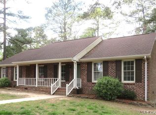 102 Deerfield Pl, Roanoke Rapids, NC 27870