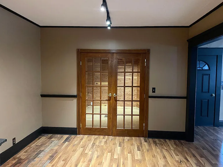 French doors to Cedar Room
Office, or 2nd Bedroom