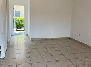 100 NW 16th Ave APT 4, Miami, FL 33125