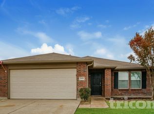 2668 Clarks Mill Ln, Fort Worth, TX 76123