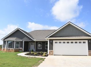 501 N Cameo Crossing Dr, Inman, SC 29349