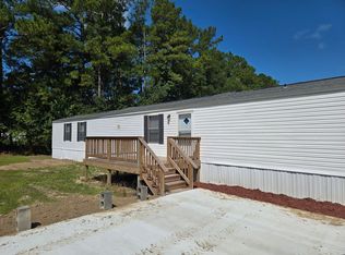 111 Catnapper Ln, Jacksonville, NC 28540