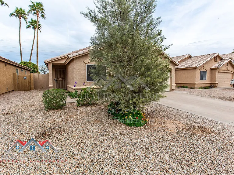721 S Williams Pl — Photo 3