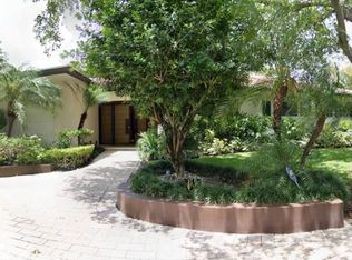 12821 SW 68th Ave, Pinecrest, FL 33156