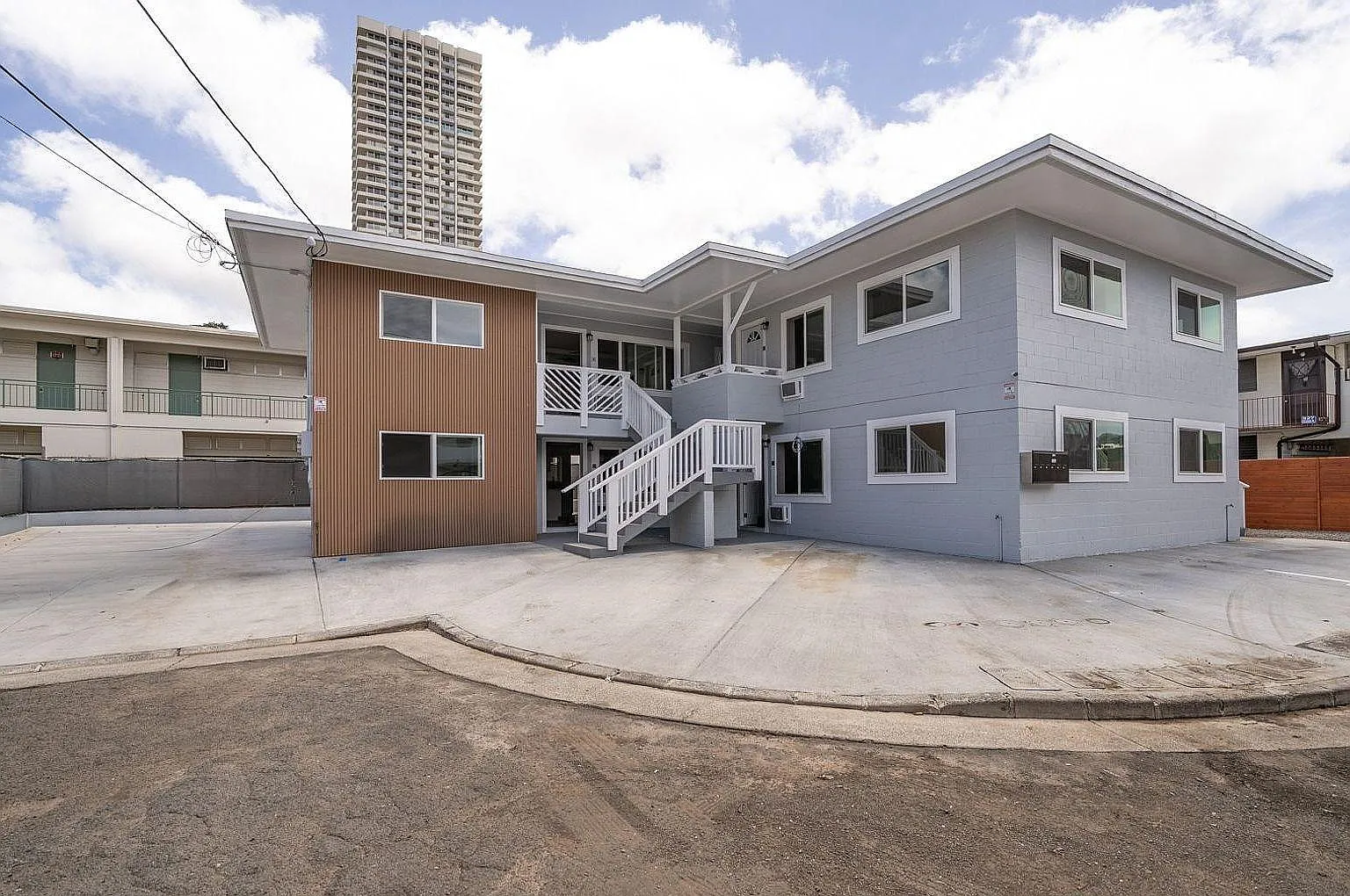 829 Waiaka Pl - Unit 3 — Photo 1