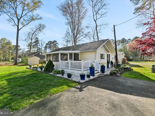 37210 Florida Dr, Frankford, DE 19945