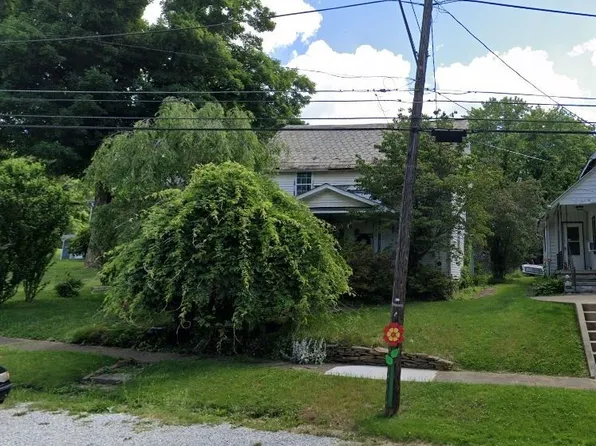 8311 S High Street Ext, Mineral City, OH 44656