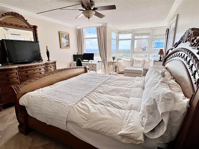 1370 S Ocean Blvd #603 — Photo 25