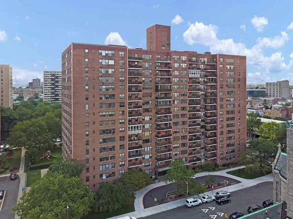 10 Huron Ave APT 15M, Jersey City, NJ 07306