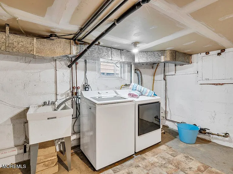 435 Norwood Ave — Photo 27