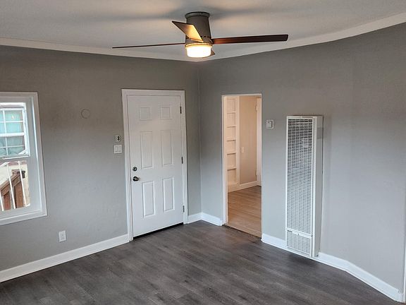 5th image of 8139 Beechwood Ave #3/4