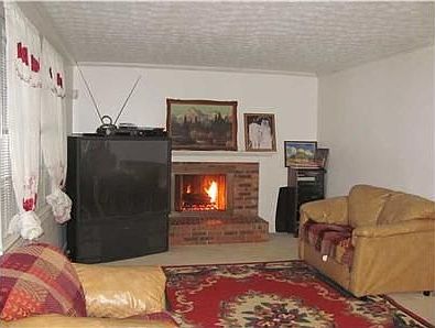 3rd image of 6555 Centennial Dr