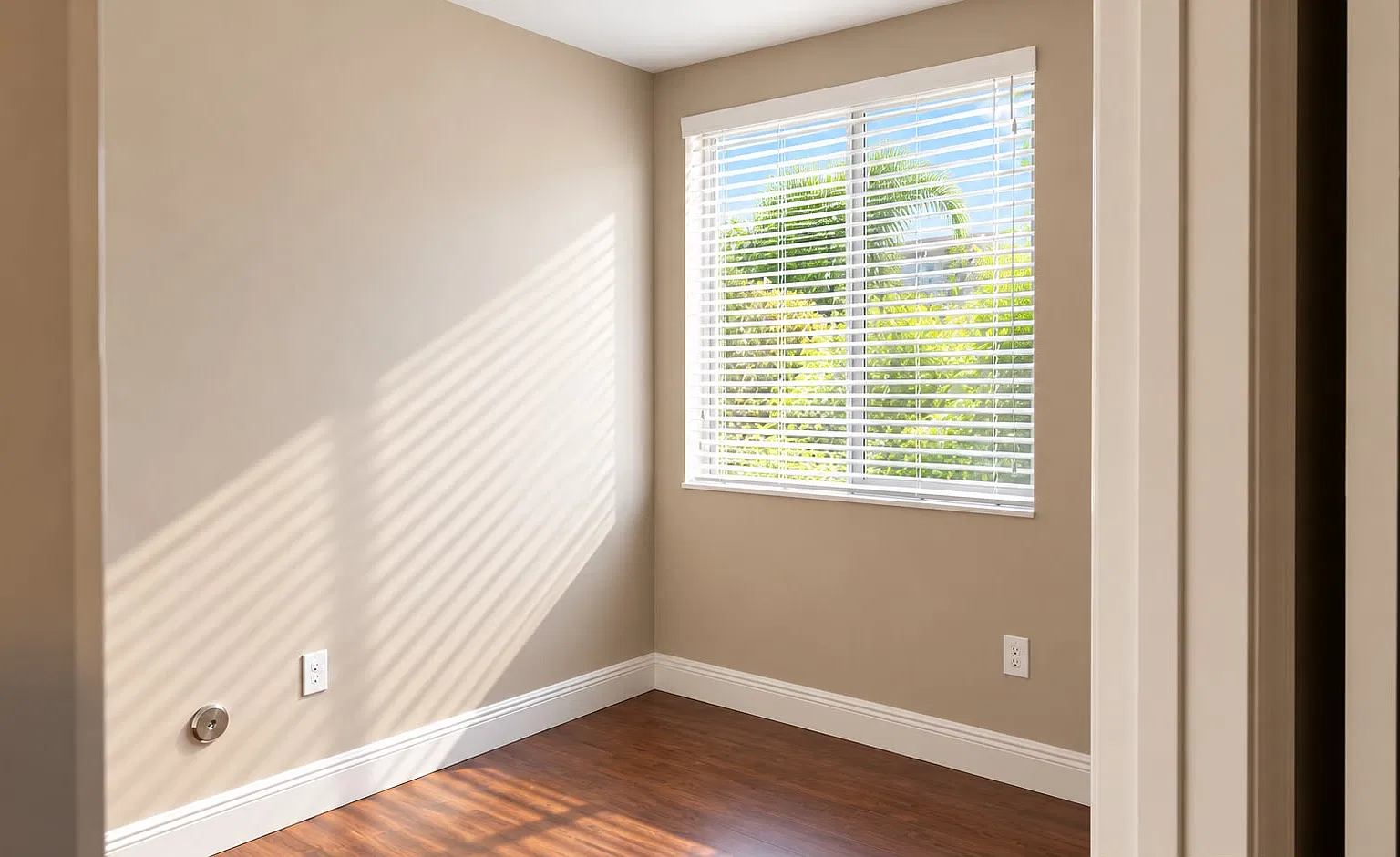2 bed, $1,900 — Photo 3