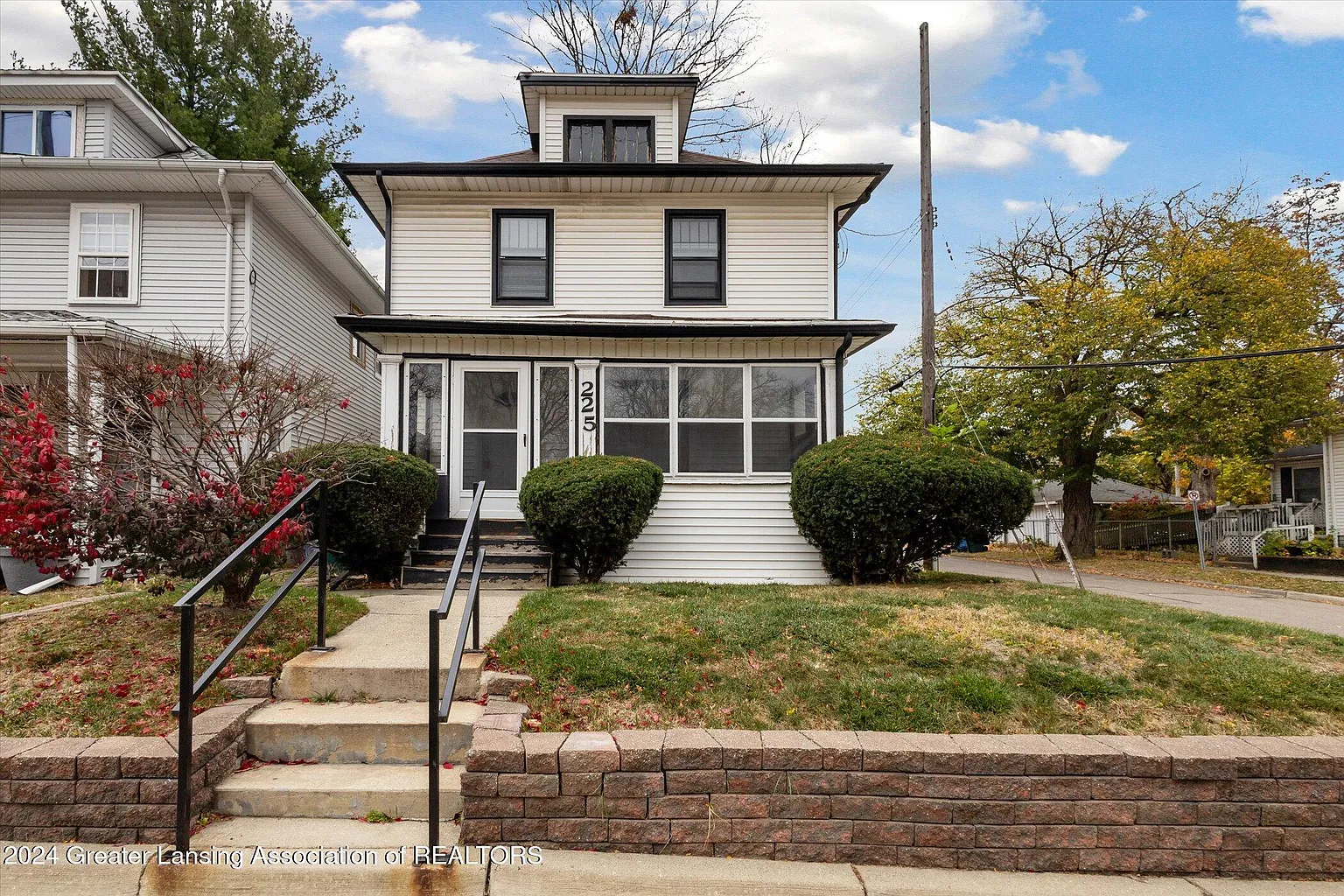 225 E Mount Hope Ave photo 1