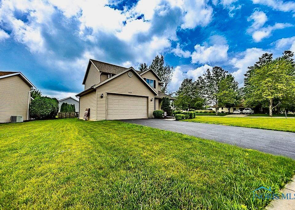 1529 Autumn Dr, Findlay, OH 45840 Zillow