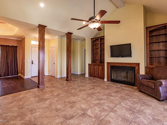 4th image of 1410 N Fm 1912