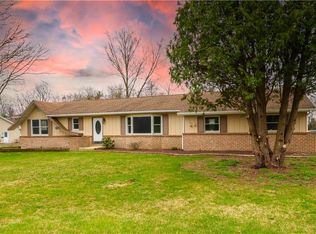 3556 Neffs Laurys Rd, Schnecksville, PA 18078