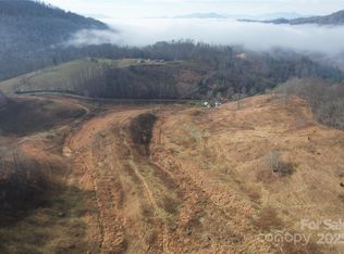 385 Fork Mountain Rd, Bakersville, NC 28705