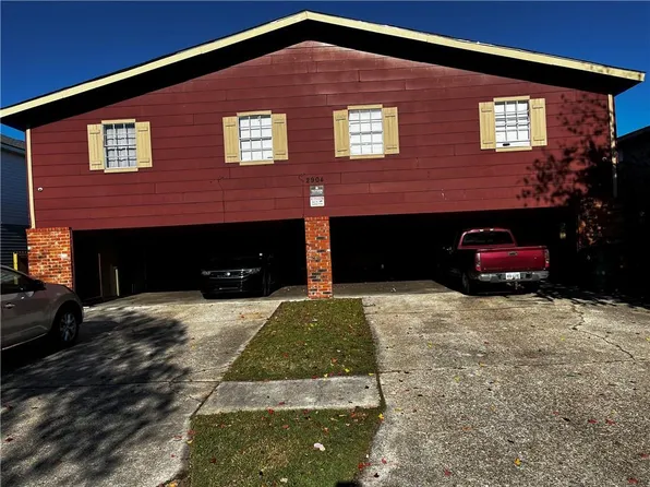 2904 N Monterey Ct, Gretna, LA 70056