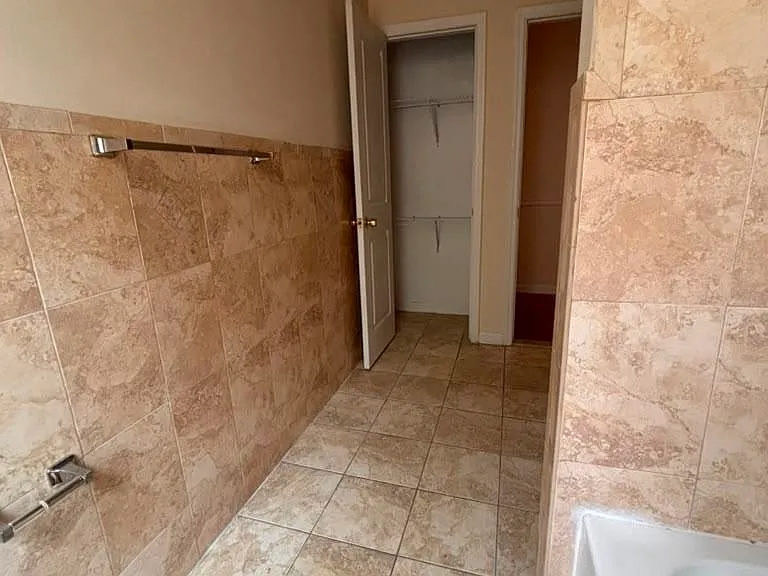 293 Communipaw Ave — Photo 1