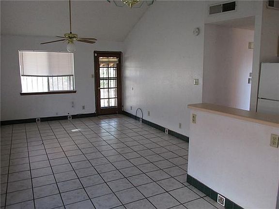 2nd image of 10541 Onyxstone St