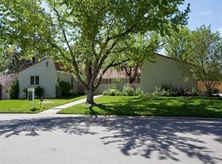 4 Driver Ln, Littleton, CO 80123