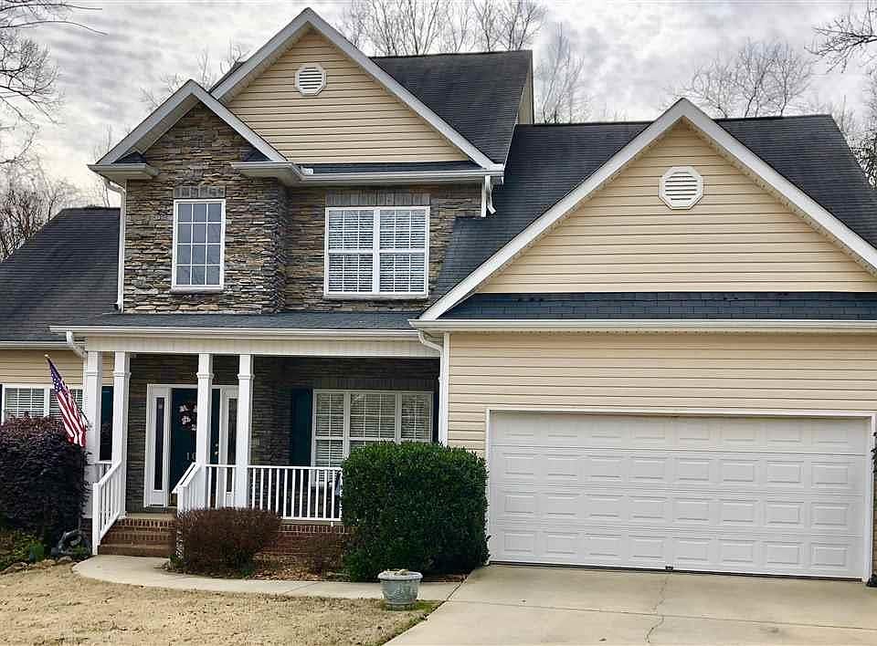1st image of 108 Brittle Creek Ln