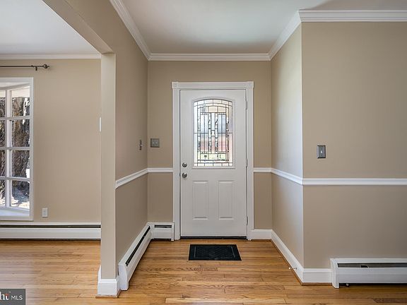 2nd image of 6320 Nordix Dr