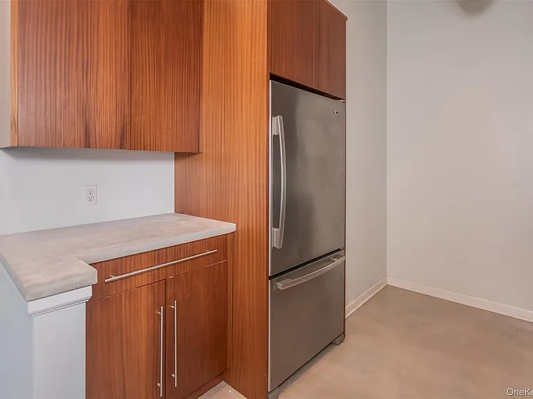 22 Cottage St #3B — Photo 8