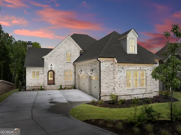 4860 Grandview Ct, Flowery Branch, GA 30542