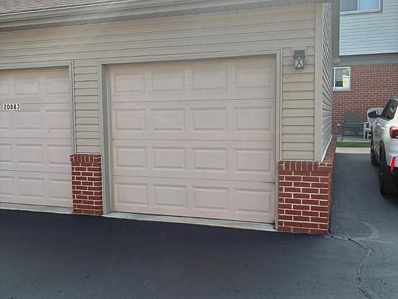 3rd image of 20887 Washington Dr