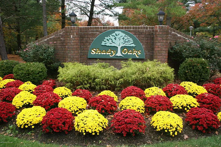27 Hogan Ln photo 1